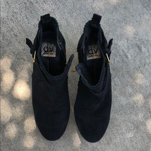 Dolce Vita ankle booties